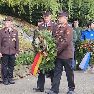 Kranzniederlegung Freiwillige Feuerwehr Bad Sauerbrunn